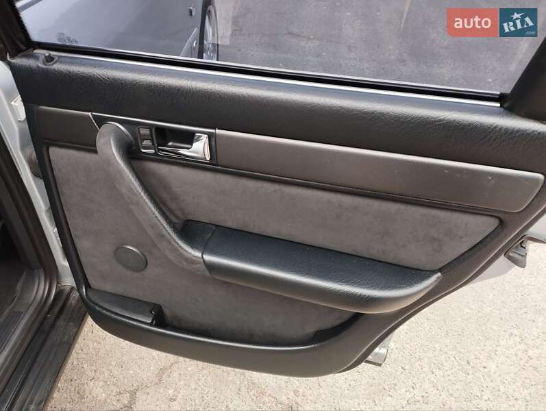 Седан Audi A6 1997 в Киеве