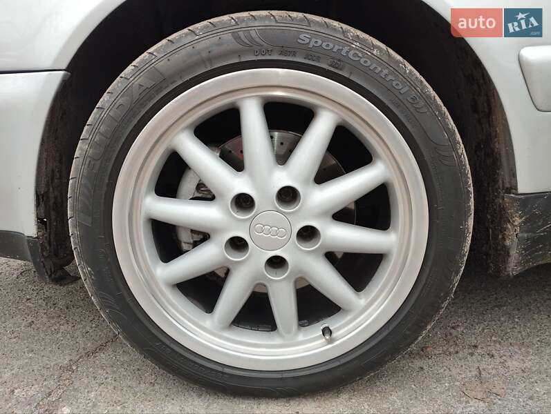 Седан Audi A6 1997 в Киеве