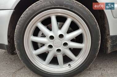 Седан Audi A6 1997 в 