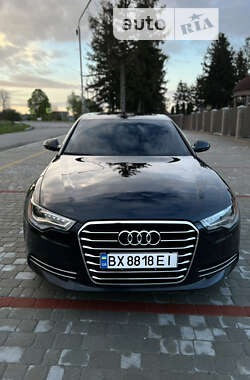 Седан Audi A6 2011 в Староконстантинове