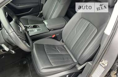 Универсал Audi A6 2019 в 