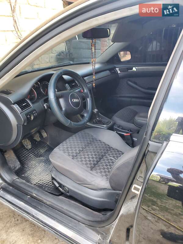 Универсал Audi A6 2001 в Ивано-Франковске