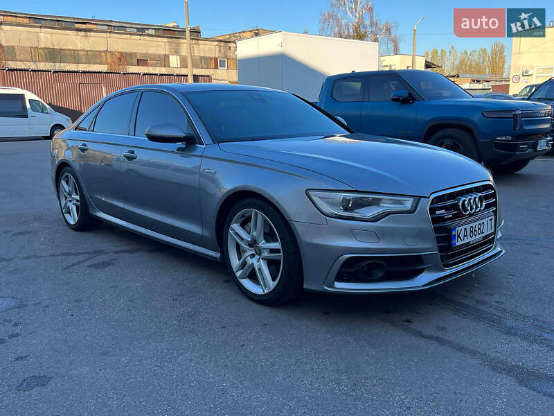 Седан Audi A6 2015 в Киеве