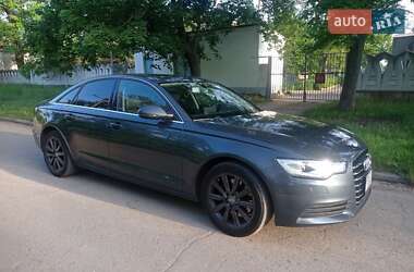 Седан Audi A6 2013 в 