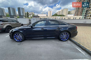 Седан Audi A6 2015 в Киеве
