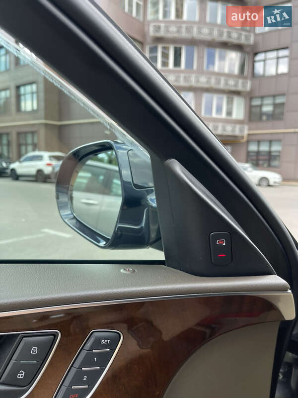 Седан Audi A6 2015 в Киеве