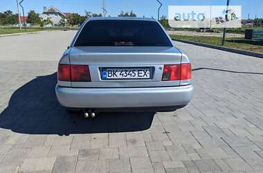 Седан Audi A6 1997 в Здолбунове
