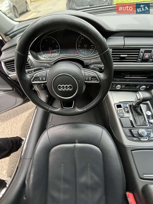 Седан Audi A6 2013 в Тячеве