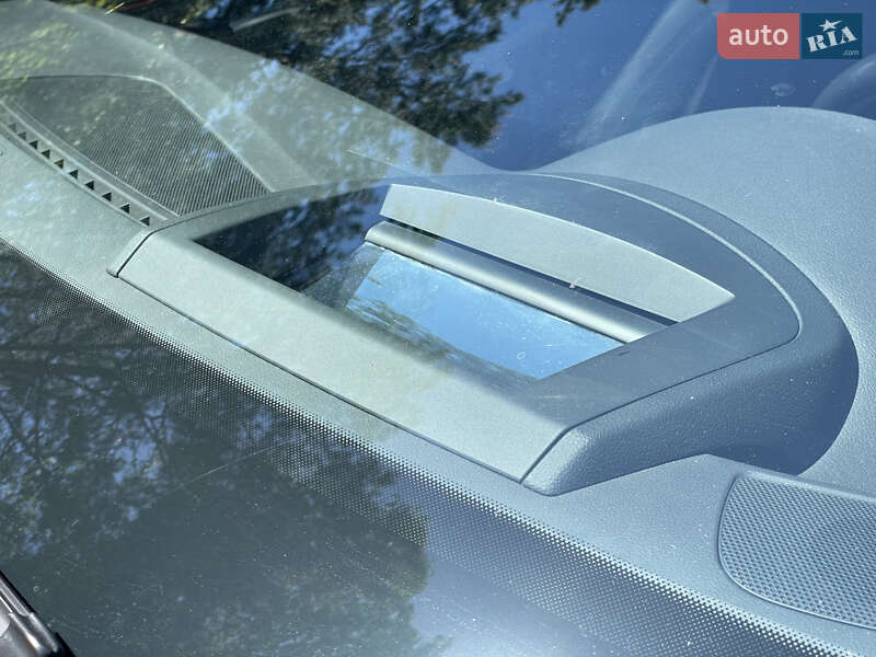Седан Audi A6 2015 в Киеве