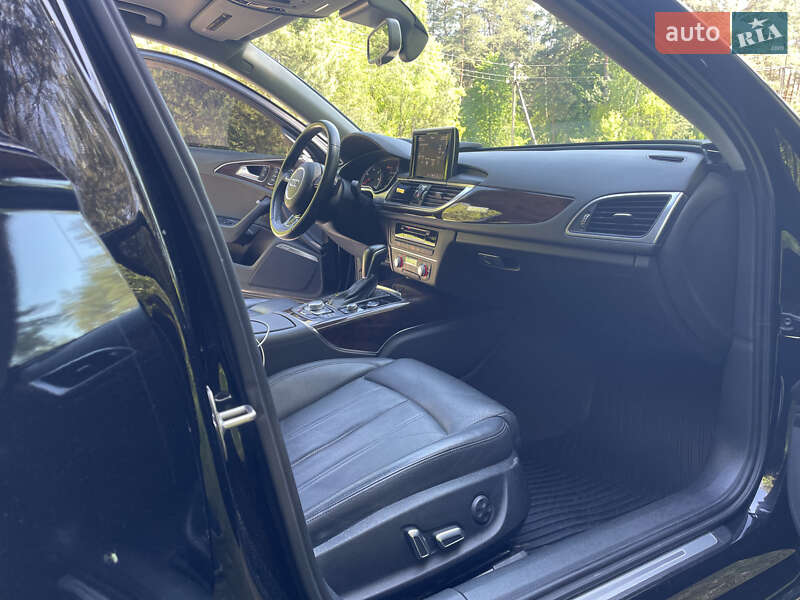 Седан Audi A6 2015 в Киеве