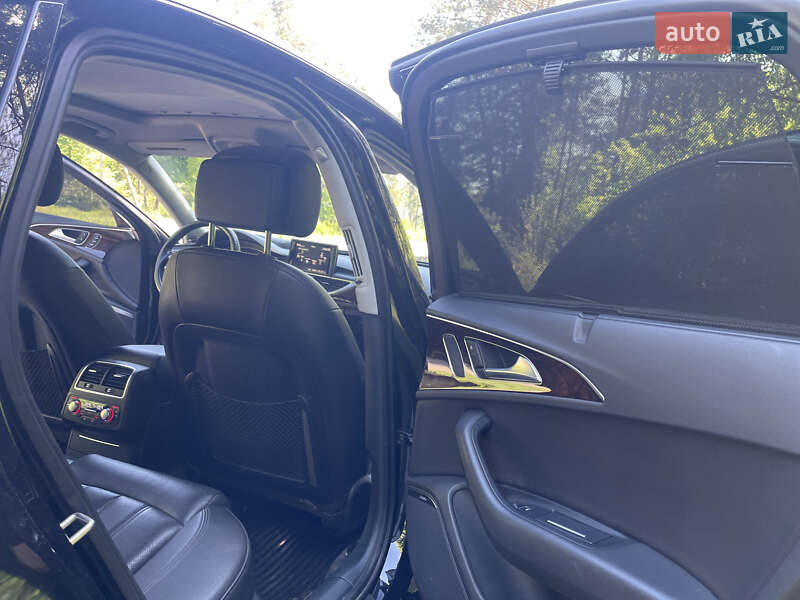 Седан Audi A6 2015 в Киеве