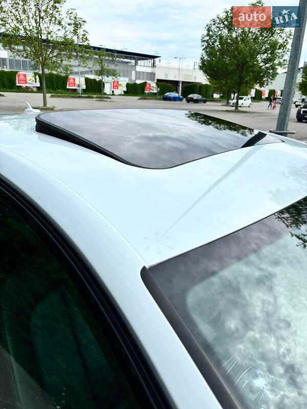 Седан Audi A6 2017 в Сваляве