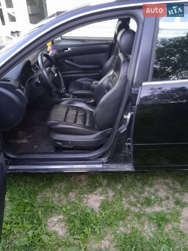 Универсал Audi A6 2004 в Верховине