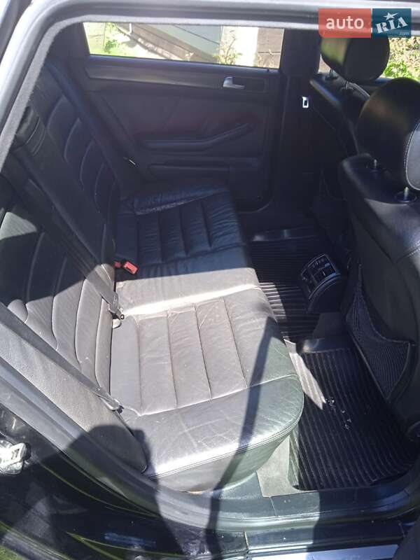 Универсал Audi A6 2004 в Верховине