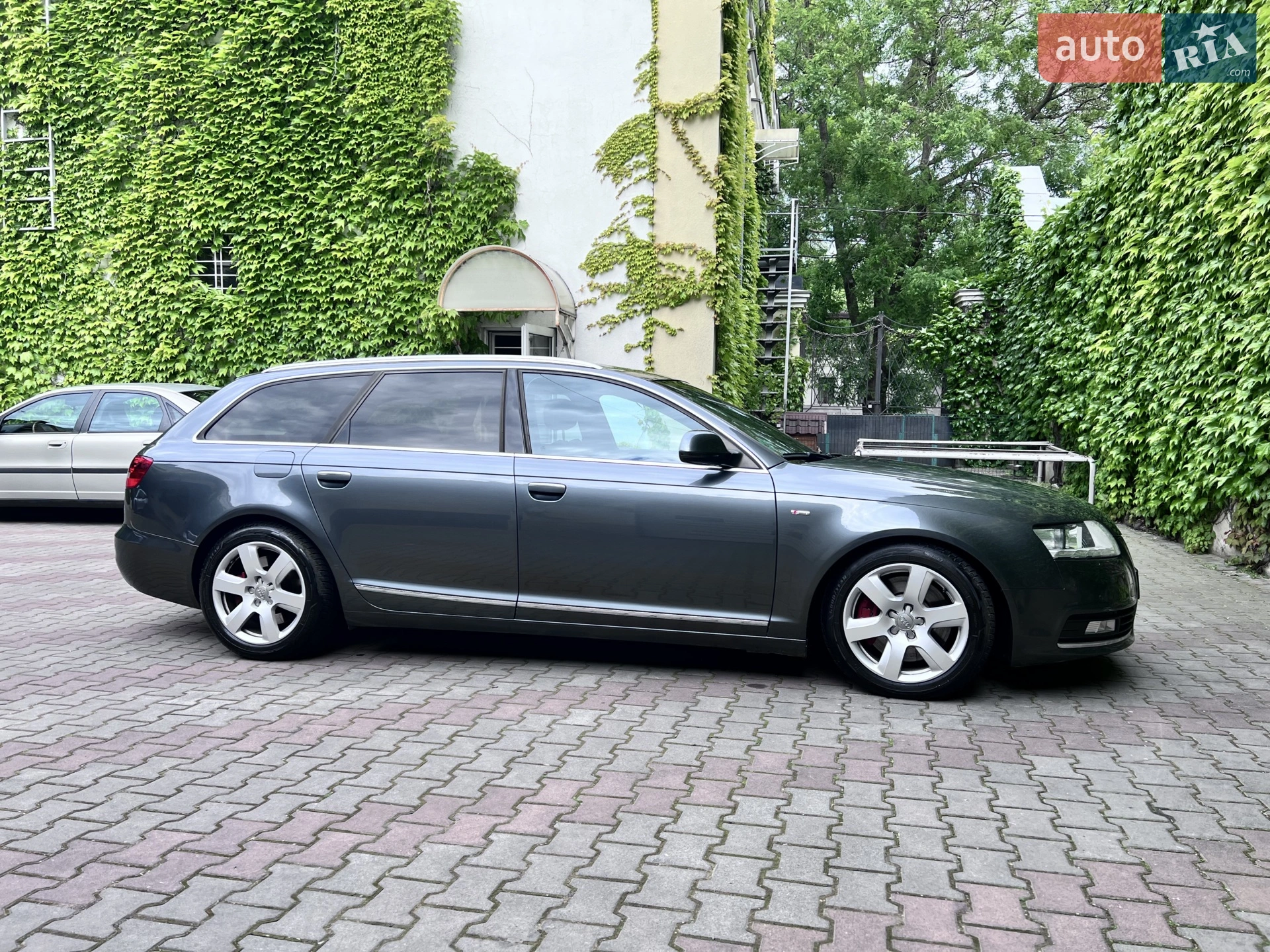 2011 Audi A6 - мініатюра 2