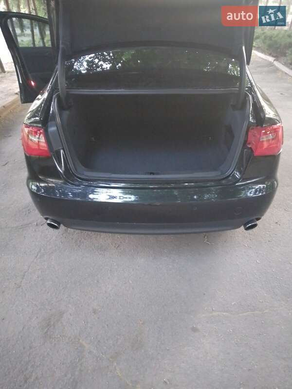 Седан Audi A6 2014 в Умані