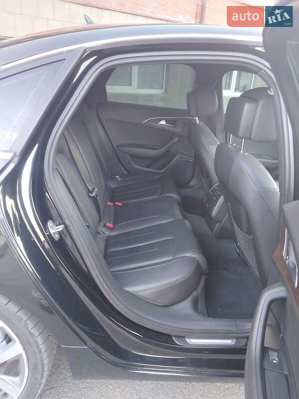 Седан Audi A6 2014 в Умані