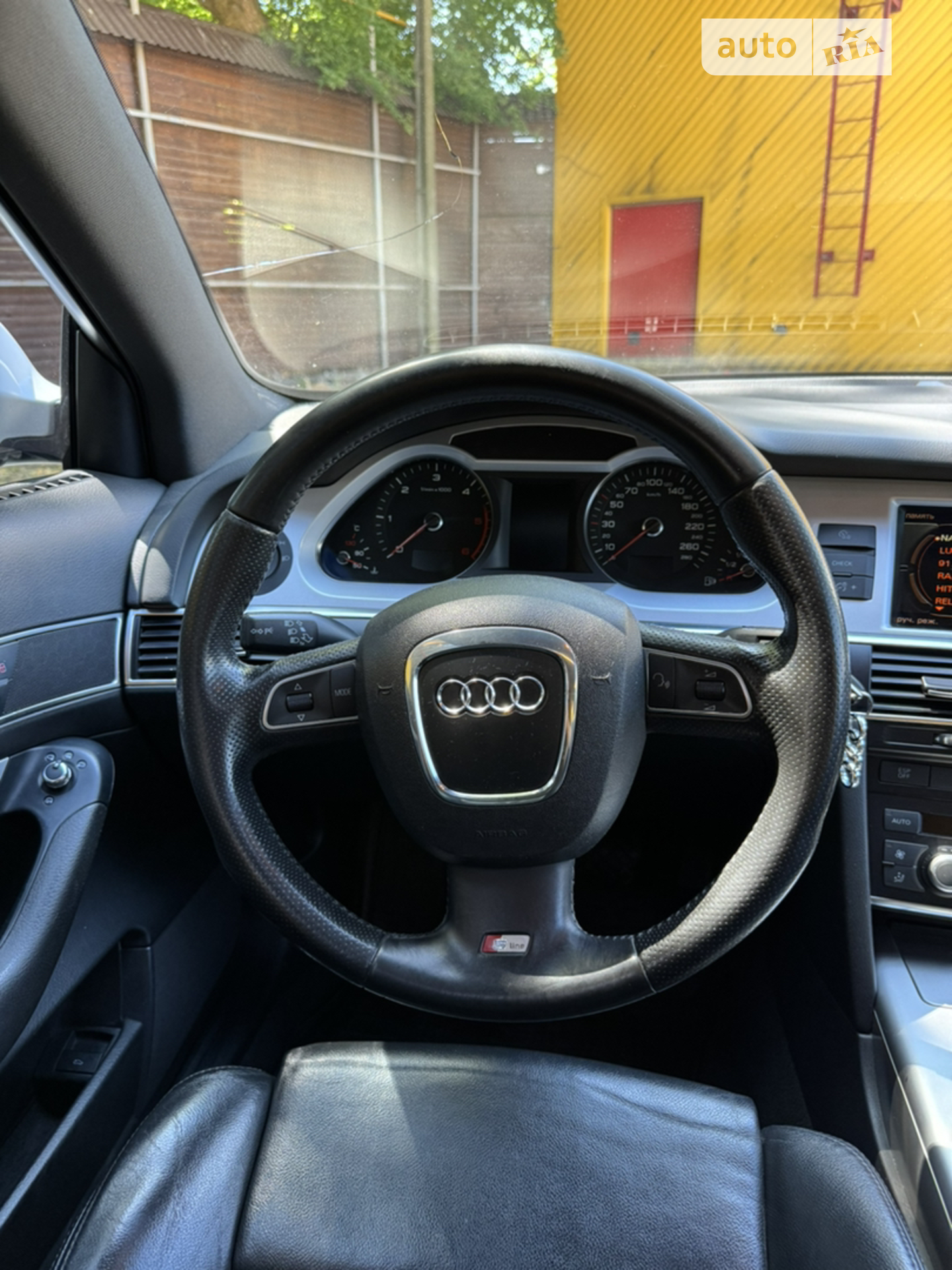 2010 Audi A6 - мініатюра 17