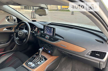 Седан Audi A6 2015 в 
