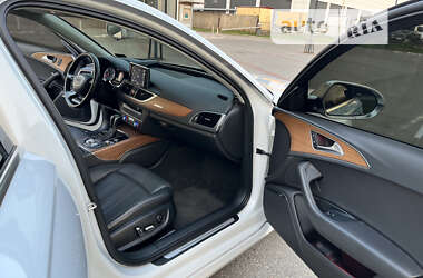 Седан Audi A6 2015 в 