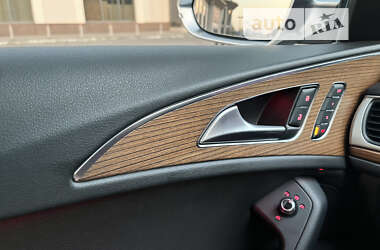 Седан Audi A6 2015 в 
