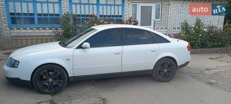 Седан Audi A6 2002 в Гайвороне