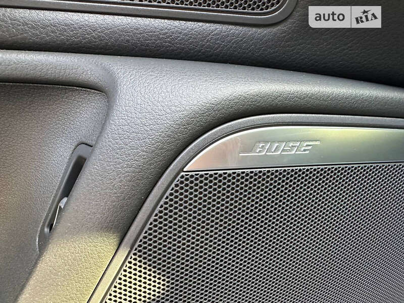 Седан Audi A6 2015 в Киеве