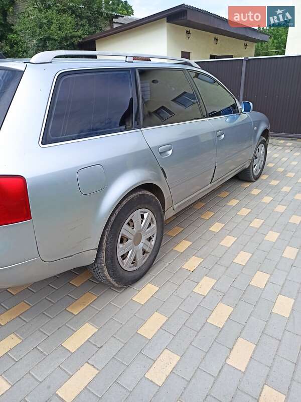 Универсал Audi A6 2000 в Малине