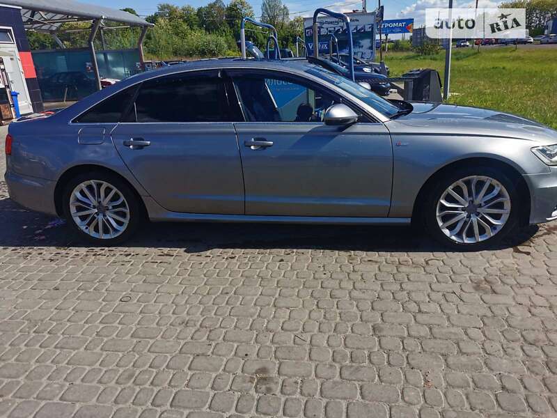 Седан Audi A6 2014 в Львове