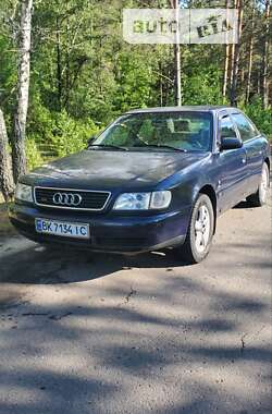 Седан Audi A6 1996 в Владимирце