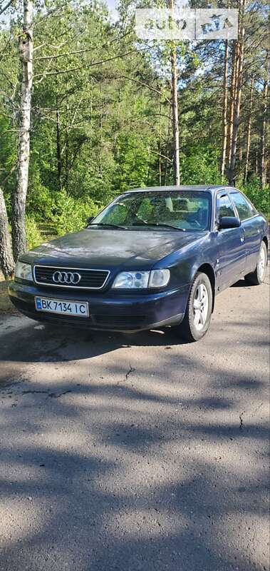 Седан Audi A6 1996 в Владимирце