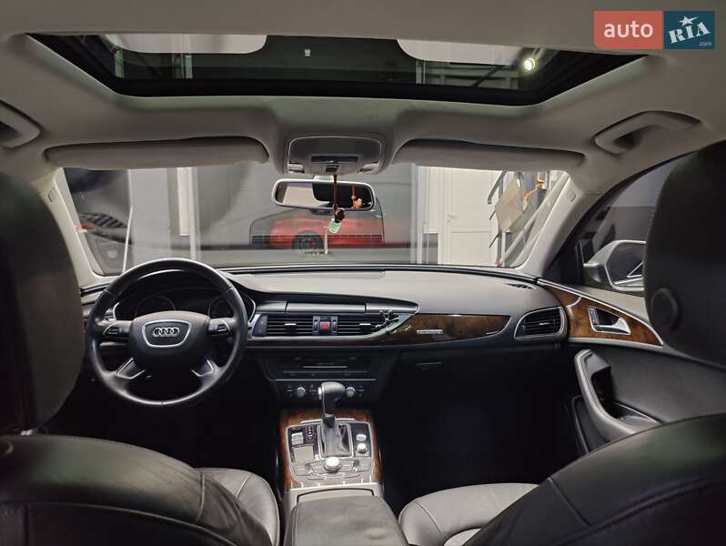 Седан Audi A6 2014 в Киеве