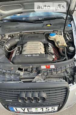 Седан Audi A6 2006 в 