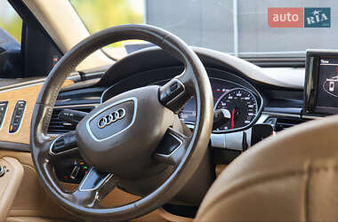 Седан Audi A6 2012 в 