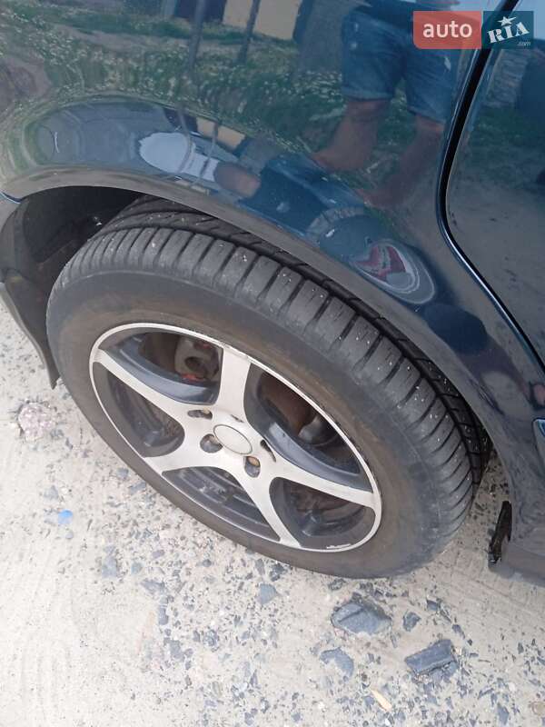 Седан Audi A6 1996 в Чигирине