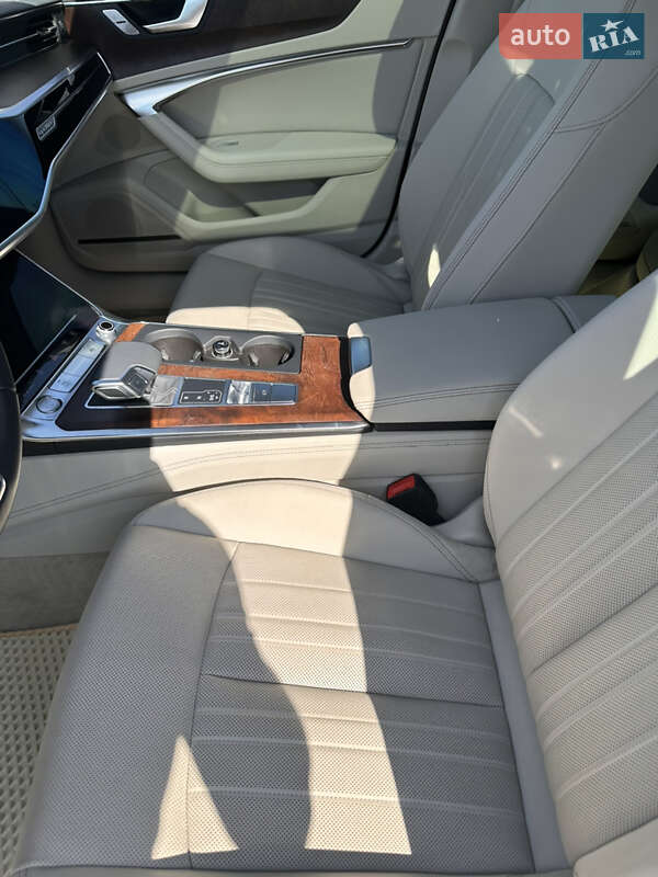 Седан Audi A6 2019 в Львове