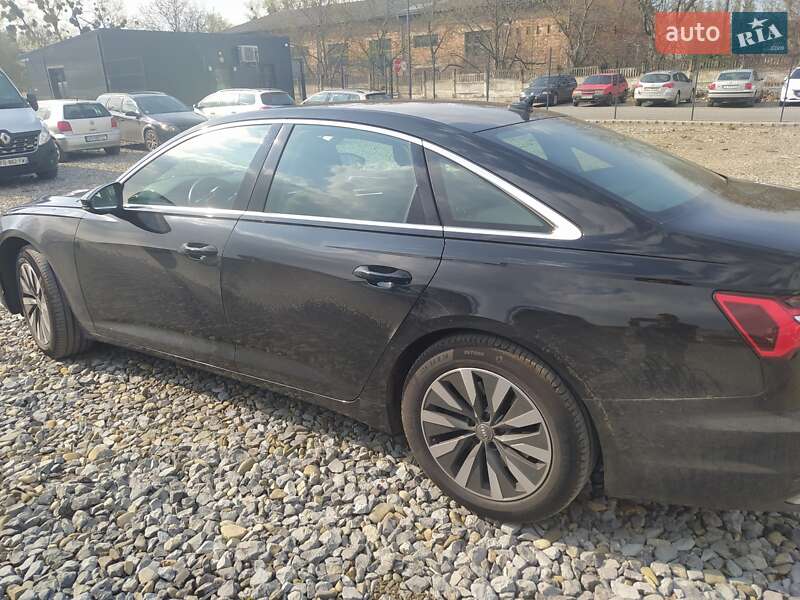 Седан Audi A6 2018 в Черновцах