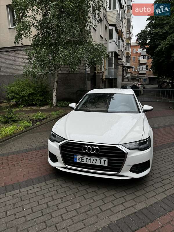 Седан Audi A6 2021 в Дніпрі