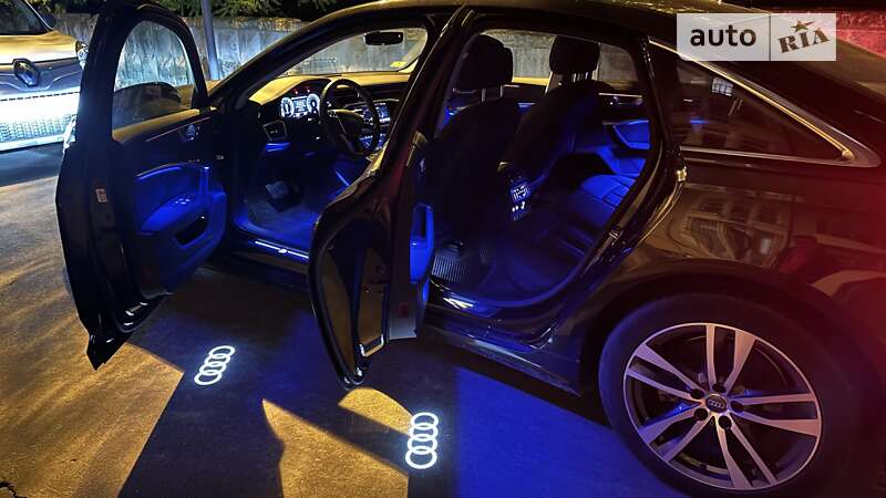 Седан Audi A6 2019 в Львове
