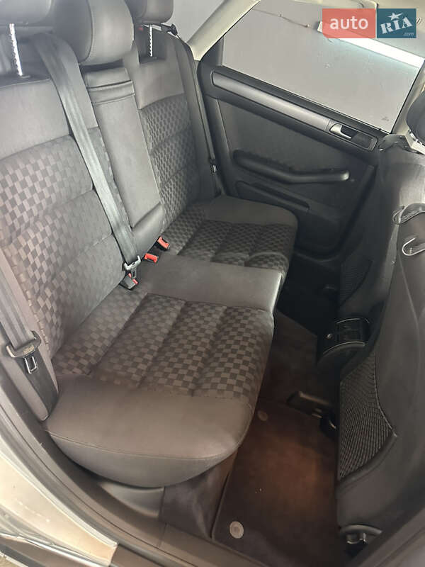 Седан Audi A6 2003 в Луцке фото 9 Седан Audi A6 2003 в Луцке