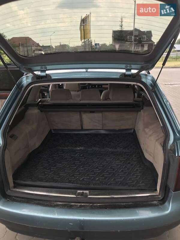 Универсал Audi A6 1998 в Шацке