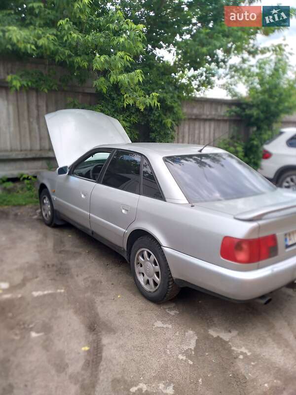 Седан Audi A6 1994 в Киеве