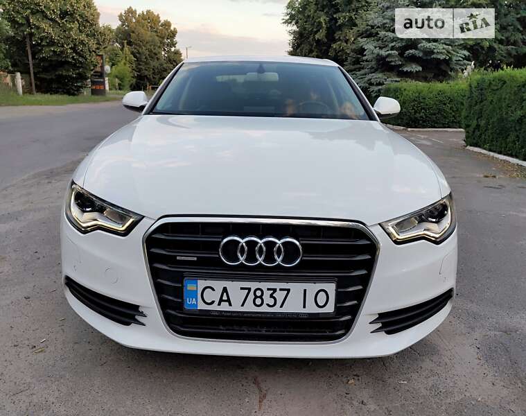 Седан Audi A6 2011 в Звенигородці