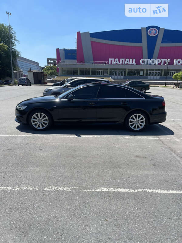 Седан Audi A6 2016 в Запорожье