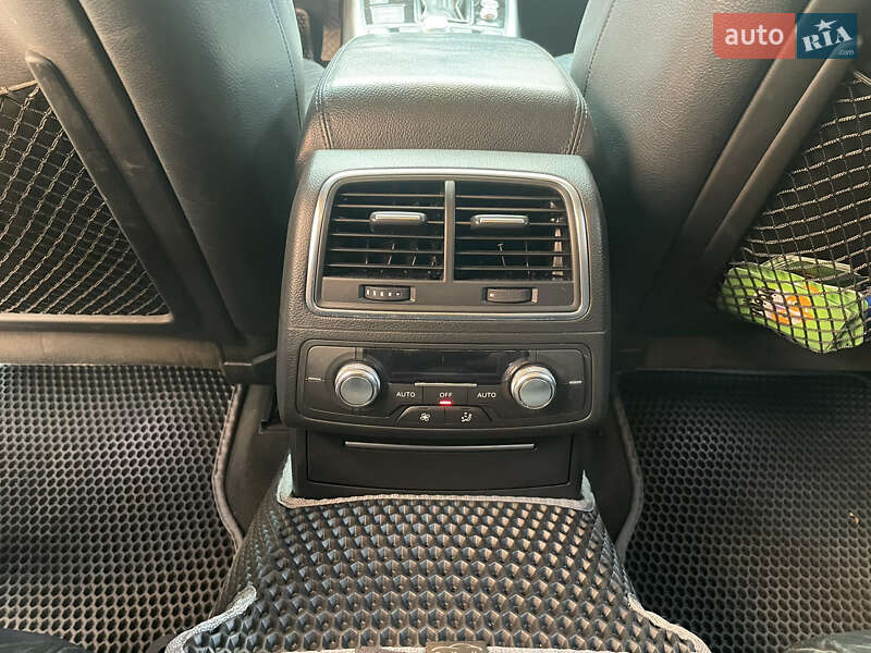 Седан Audi A6 2011 в Одессе