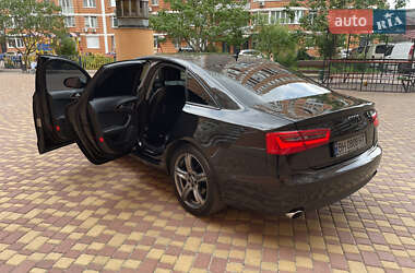 Седан Audi A6 2011 в 
