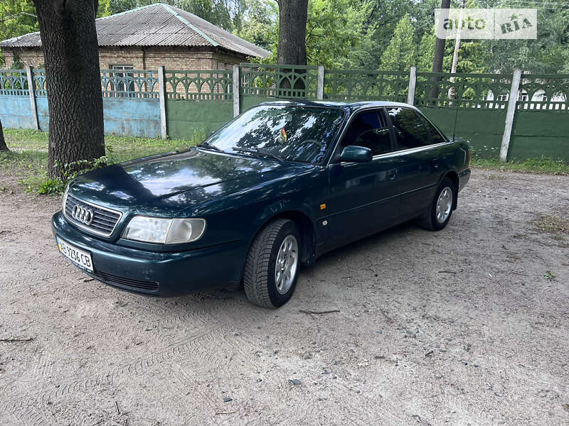 Седан Audi A6 1997 в Виннице