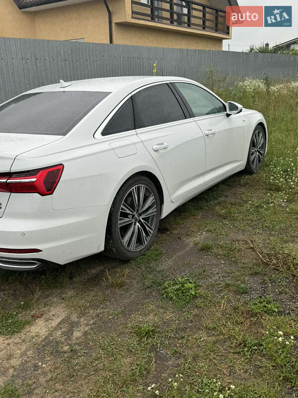 Седан Audi A6 2018 в Львове