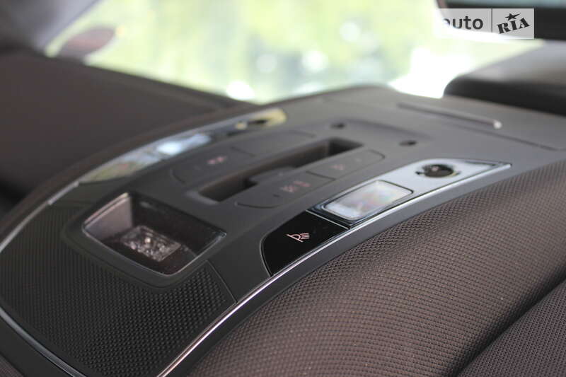 Седан Audi A6 2017 в Днепре