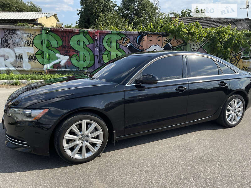 Седан Audi A6 2014 в Харькове